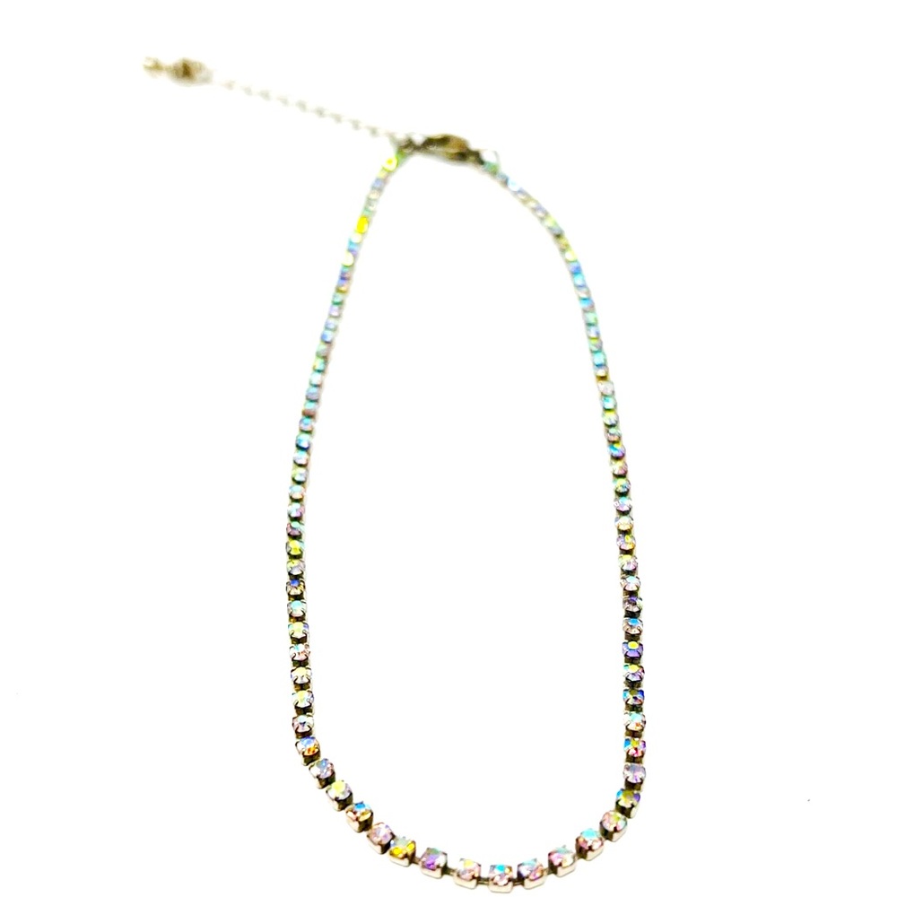 SINGLE STRAND RHINESTONE CHOKER NECKLACE
